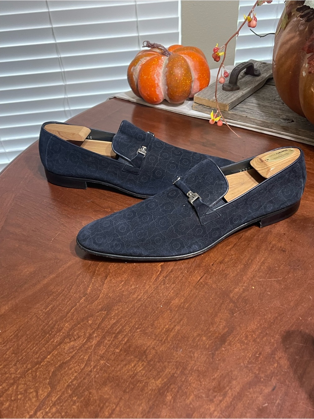 Corrente 2998 Laser Print Suede Loafer in Navy designer